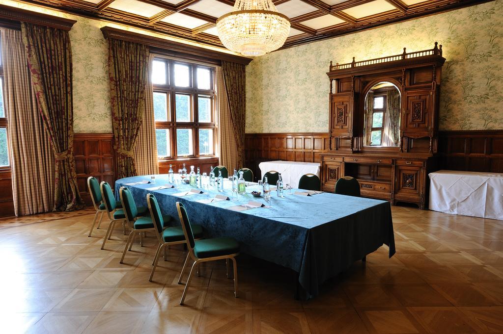 Pendley Manor Hotel Тринг Екстериор снимка
