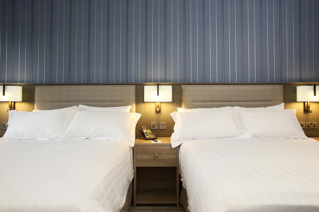 Pendley Manor Hotel Тринг Екстериор снимка